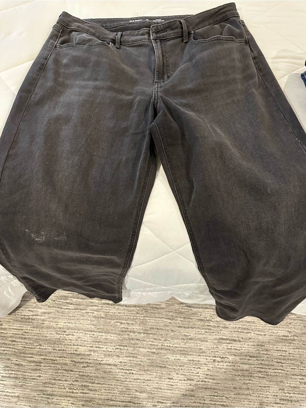 Old Navy High-Rise Wow Wide Leg Jeans in Charcoal